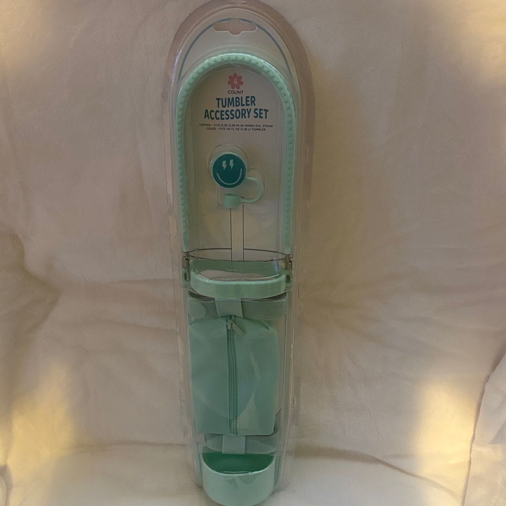 Mint Green Tumbler Accessory Set